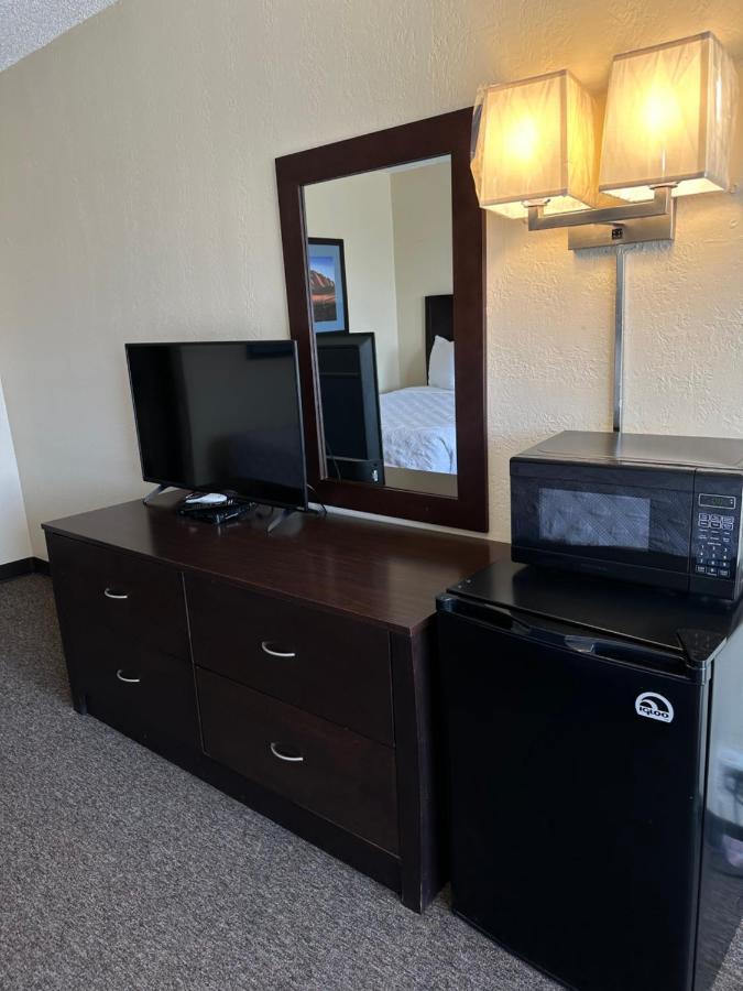 Ambassador Inn Perryton Екстериор снимка